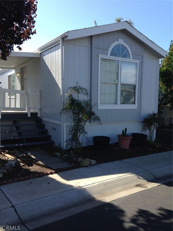 Property Photo:  3960 Higuera S 209  CA 93401 