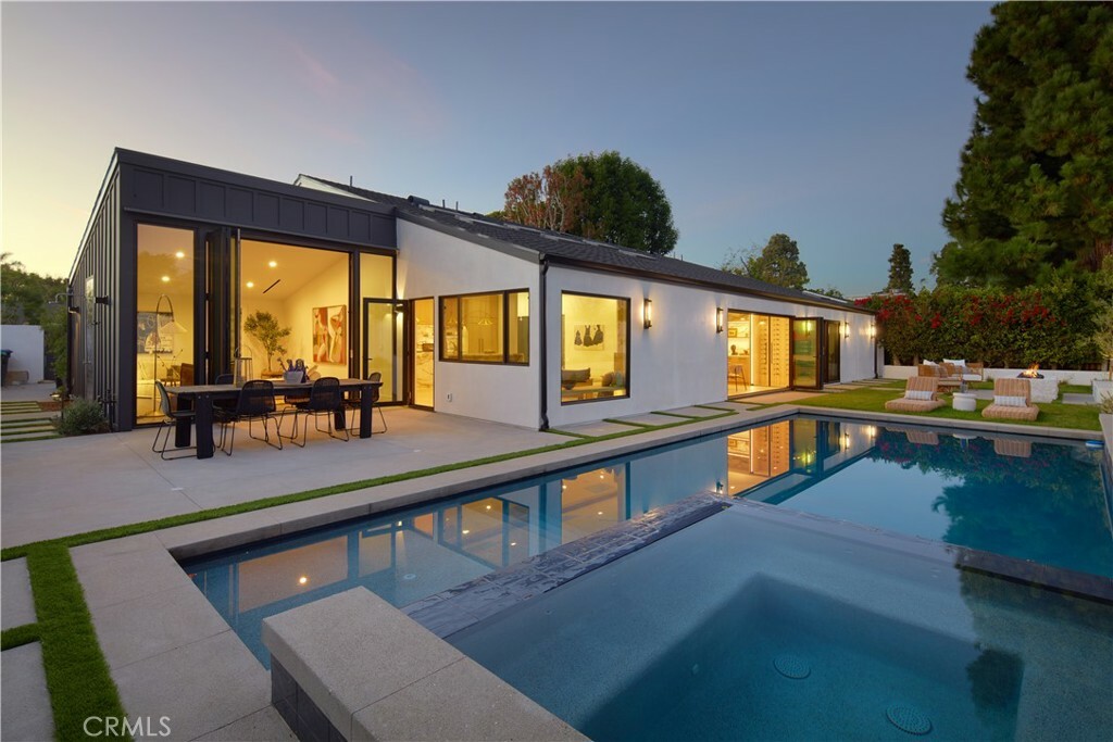 Property Photo:  1500 Lincoln Lane  CA 92660 