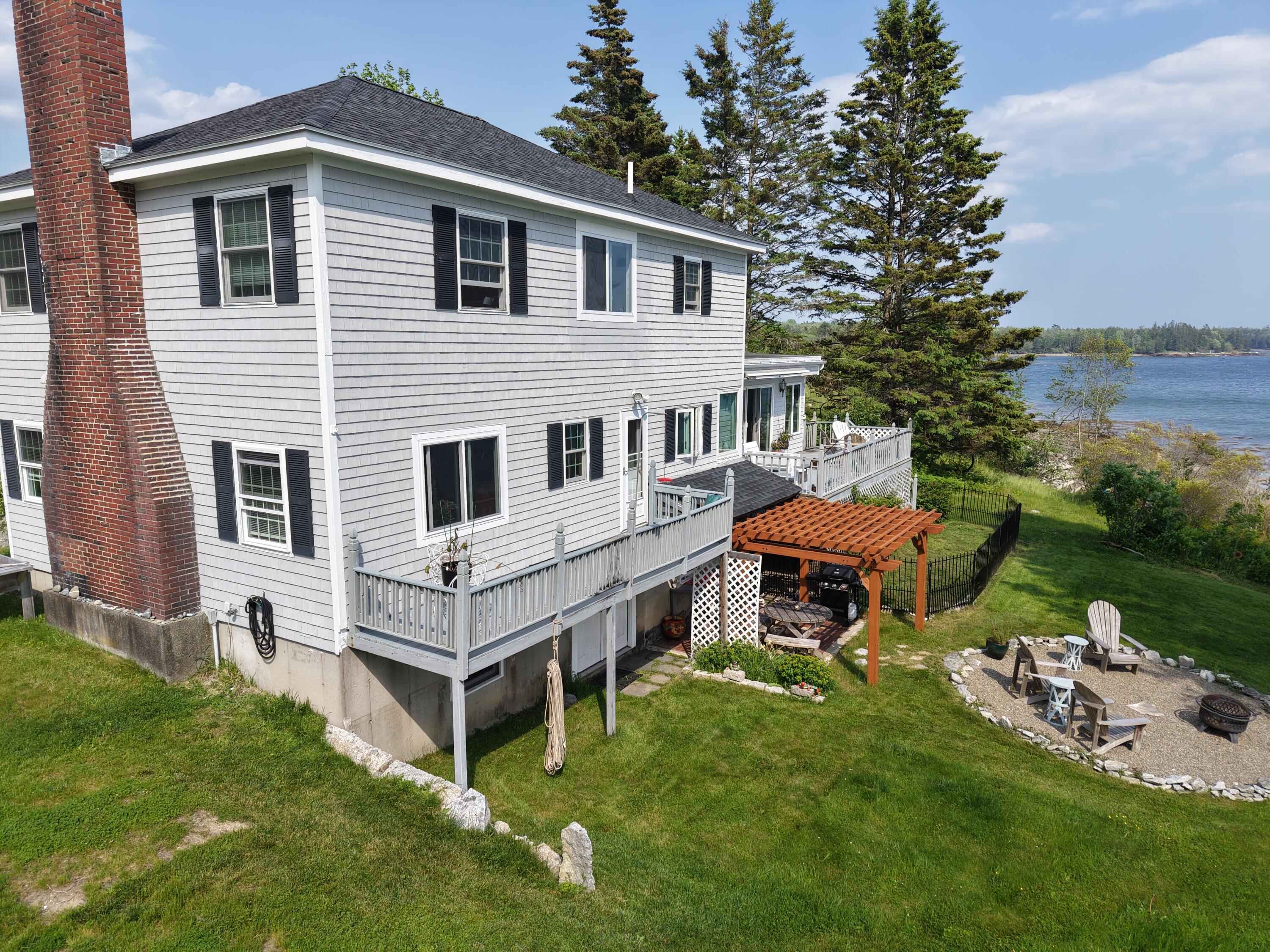 Property Photo: 18 Bridges Point Lane ME 04616