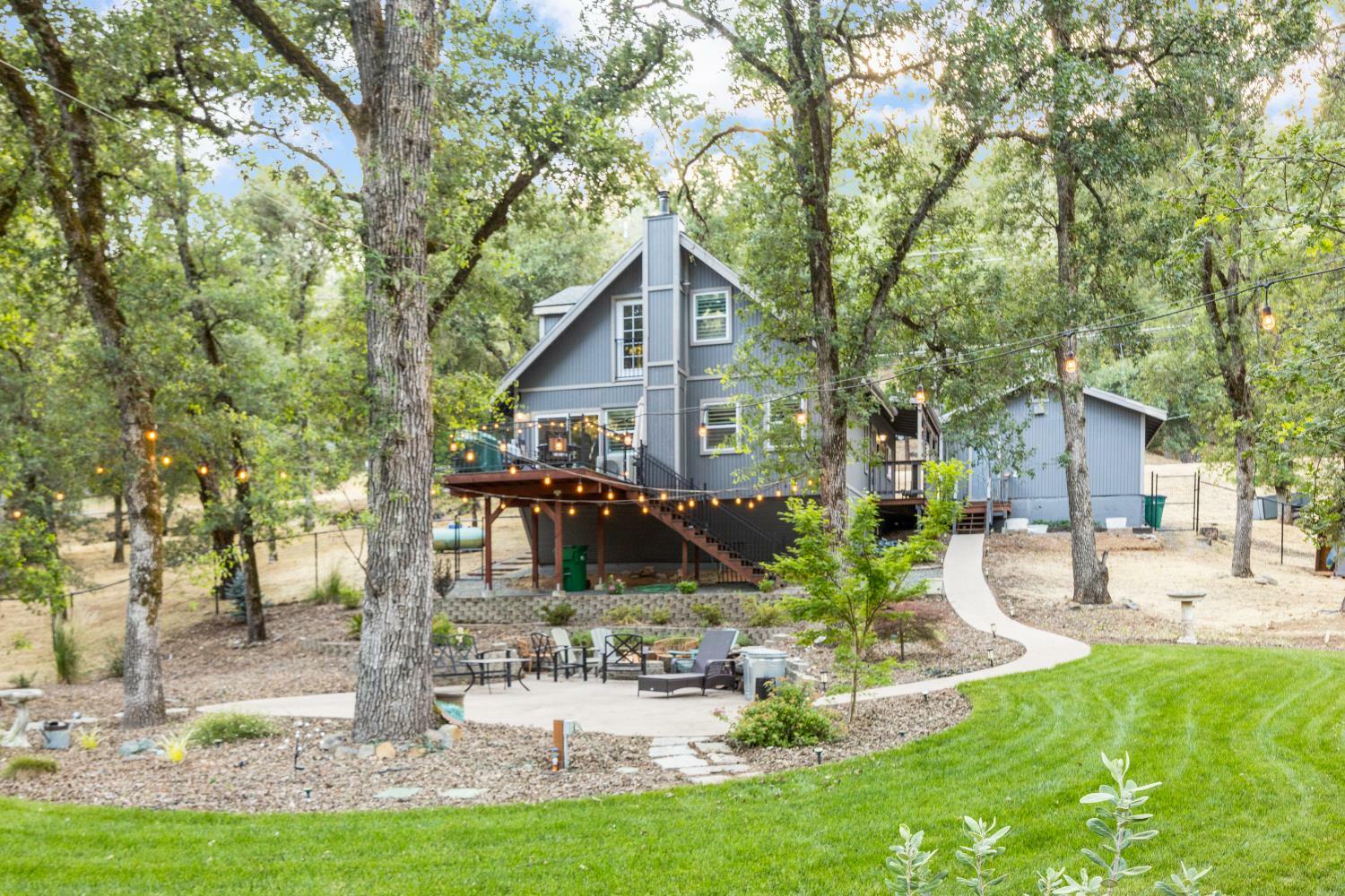 Property Photo: 16927 Brewer Road CA 95949