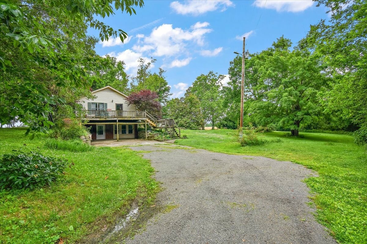 145 Doodles Nest Ln  Bethpage TN 37022 photo
