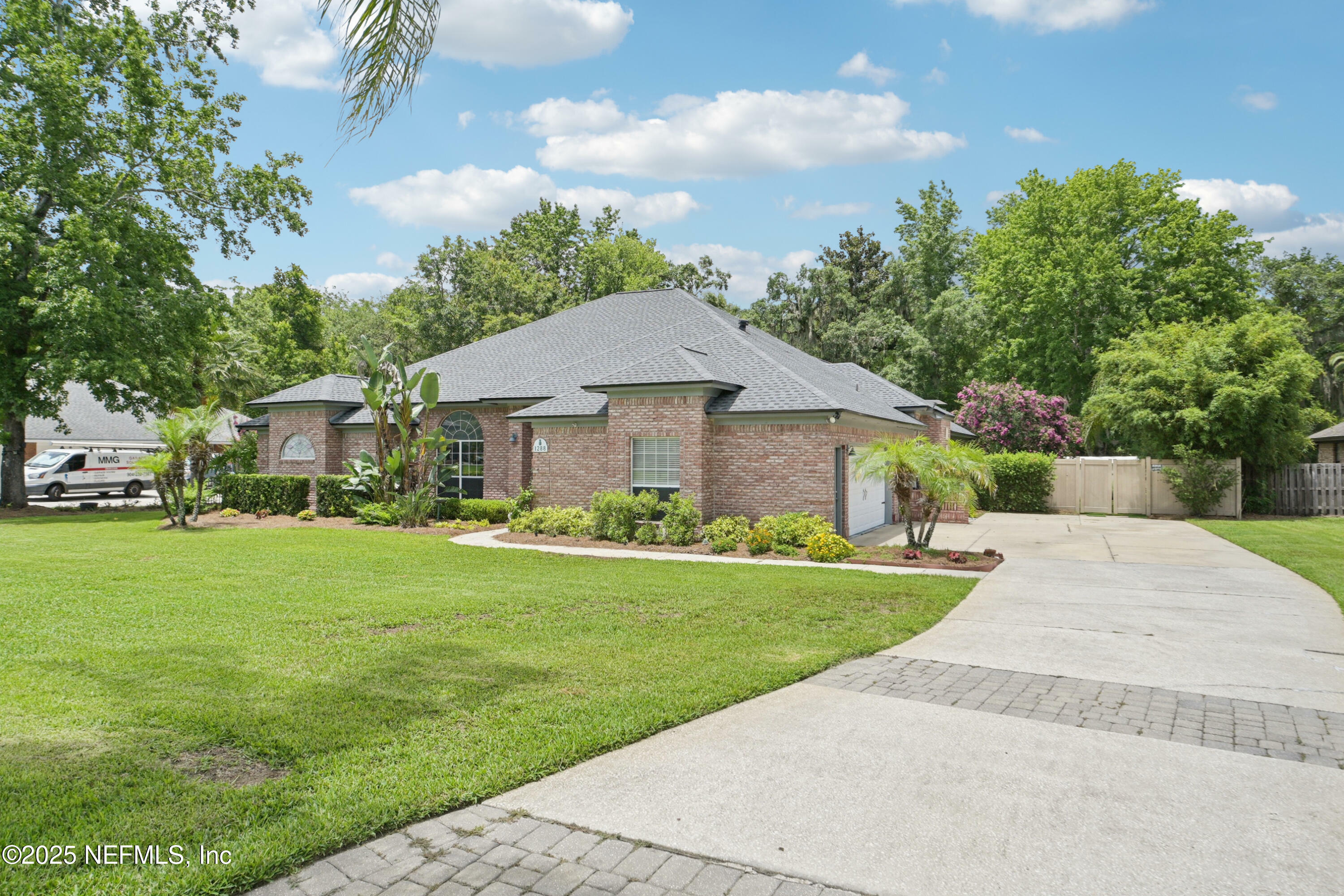 Property Photo: 1288 Creek Bend Road FL 32259