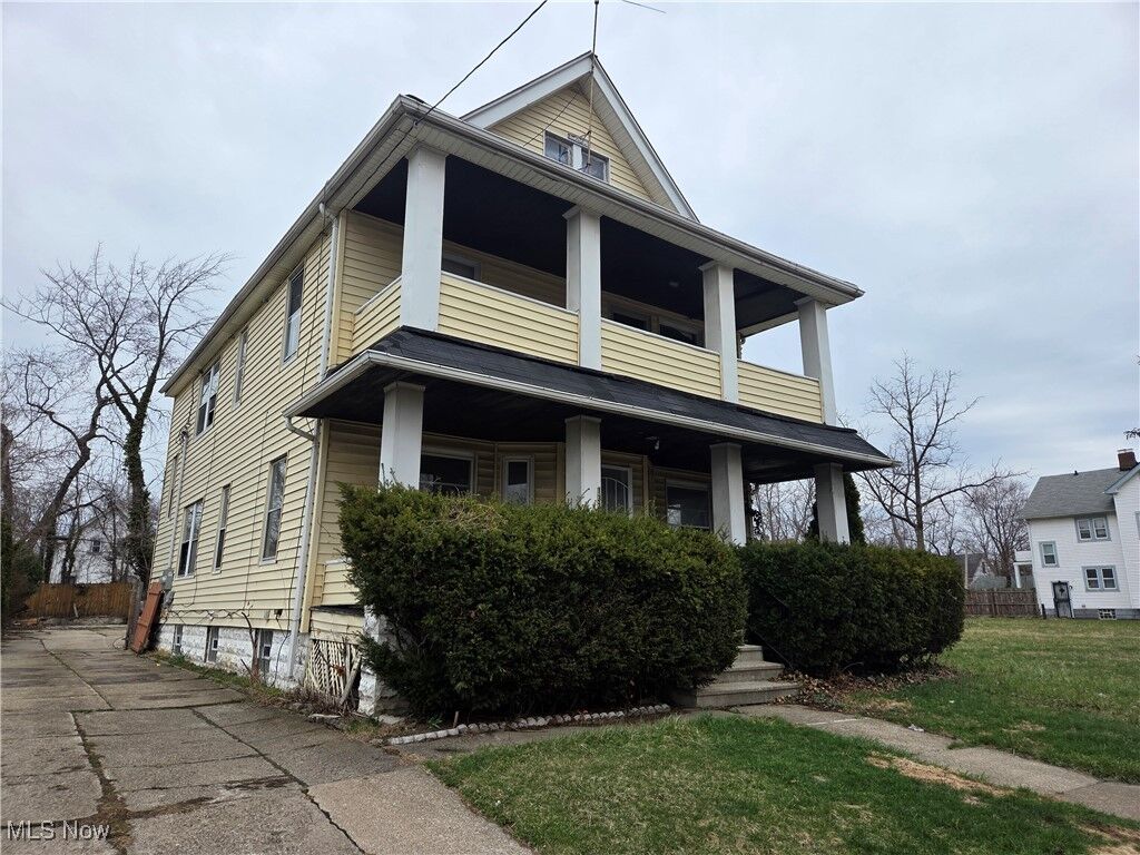 Property Photo:  13209 Ferris Avenue  OH 44105 