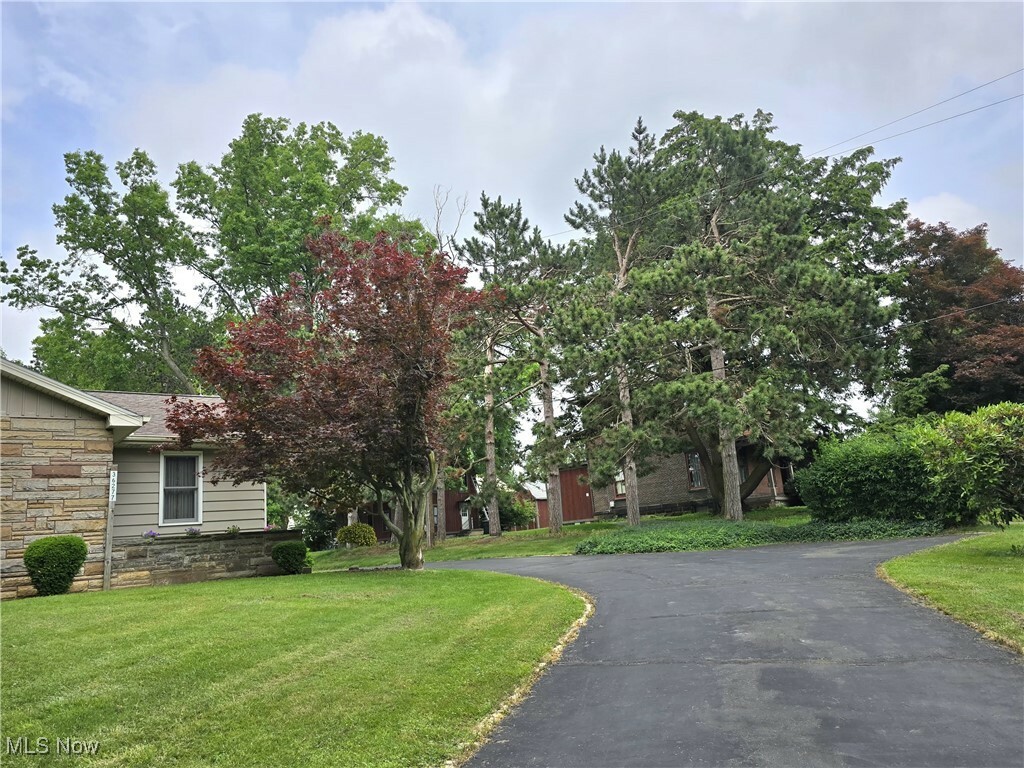 Property Photo: 36277 Butcher Road OH 44460