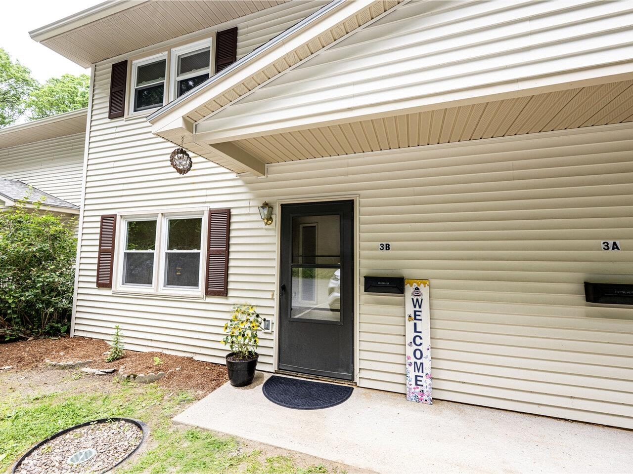 Property Photo: 86 Pinecrest Drive VT 05452