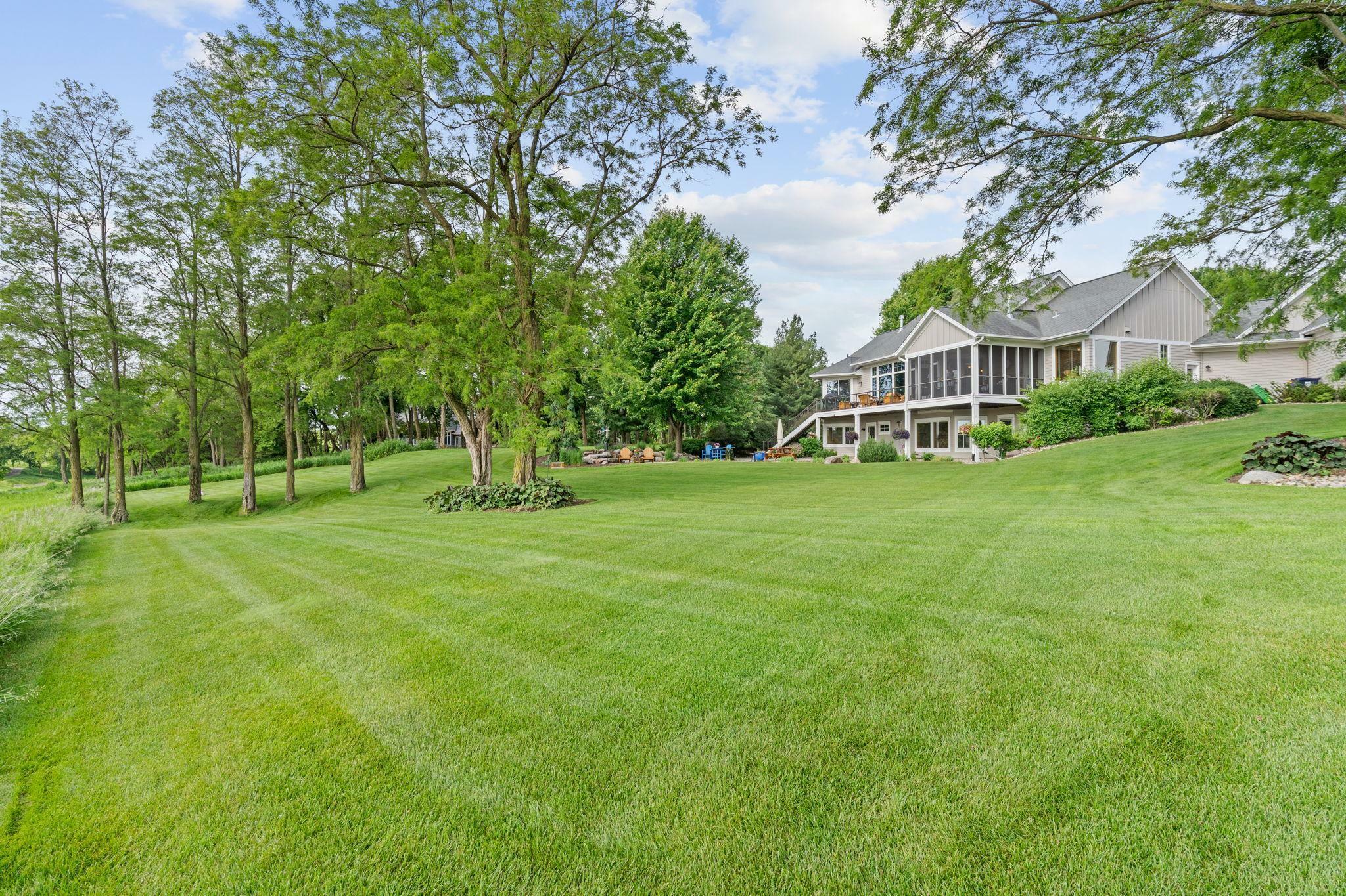 Property Photo: 339 Lindsay Road WI 54016