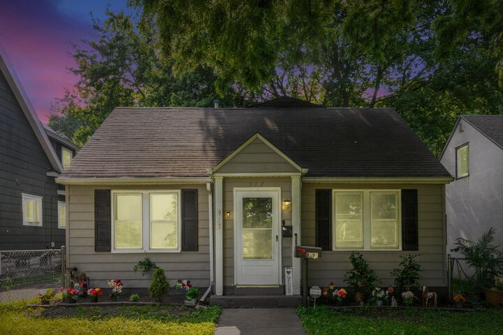 Property Photo:  917 Jessie Street  MN 55130 