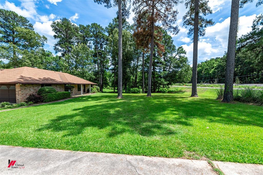Property Photo: 12337 Highway 175 LA 71052