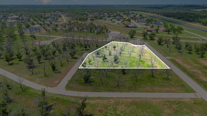 Property Photo:  7018 Gulfstream Drive  TX 76049 