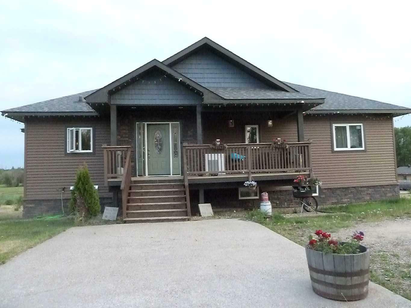 Property Photo: 65471 152 Range AB T0A 1Z0