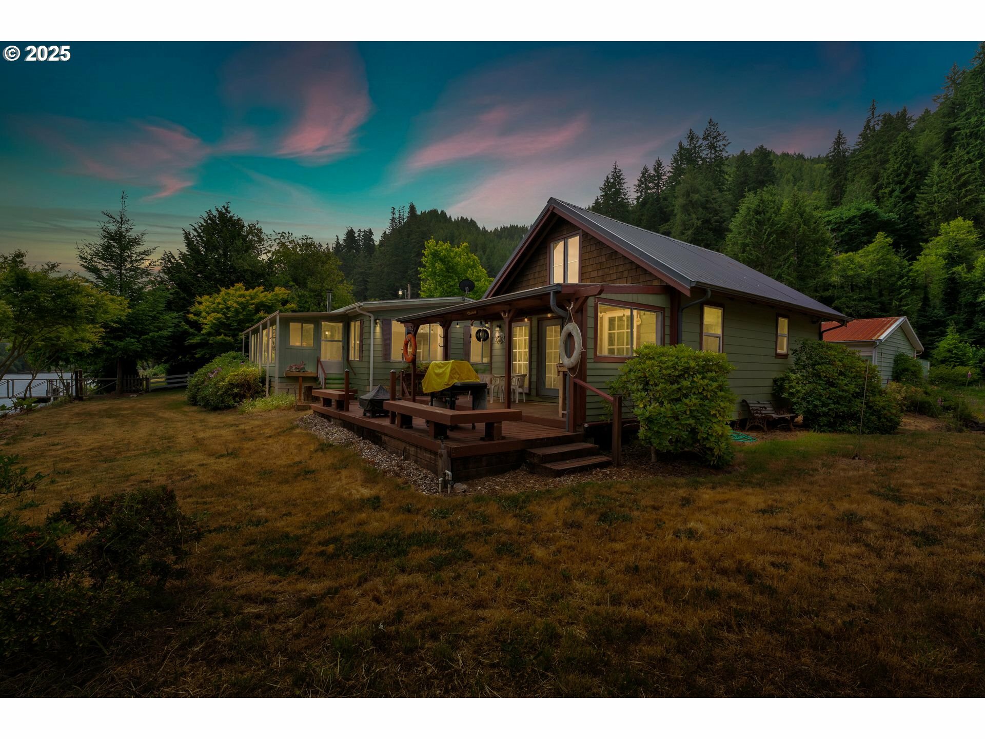 Property Photo: 10273 Sweet Creek Rd OR 97453