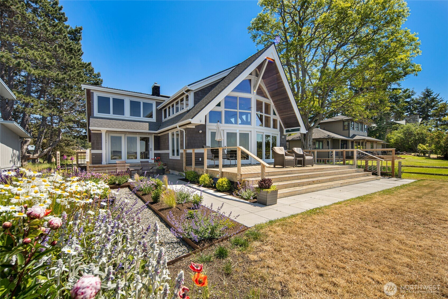 Property Photo: 170 Weeks Point Way WA 98261