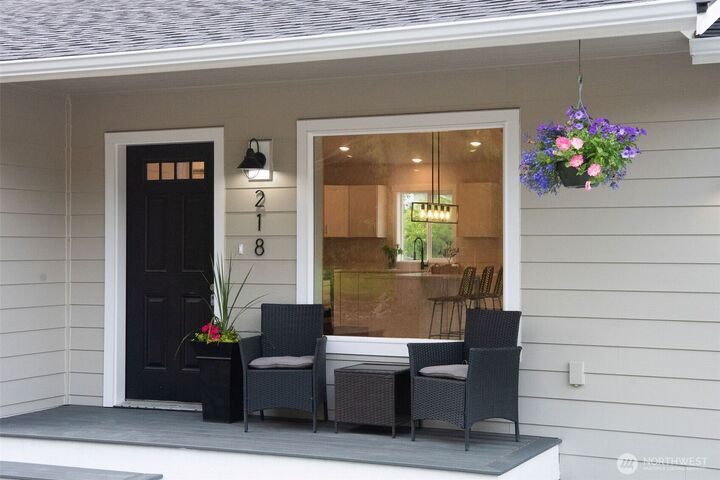 Property Photo:  218 NW 3rd Street  WA 98239 