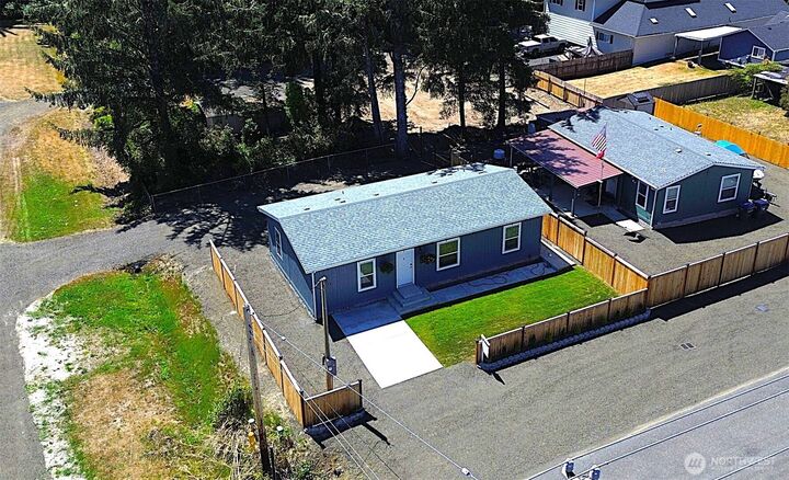 Property Photo:  603 W Veterans Avenue  WA 98595 