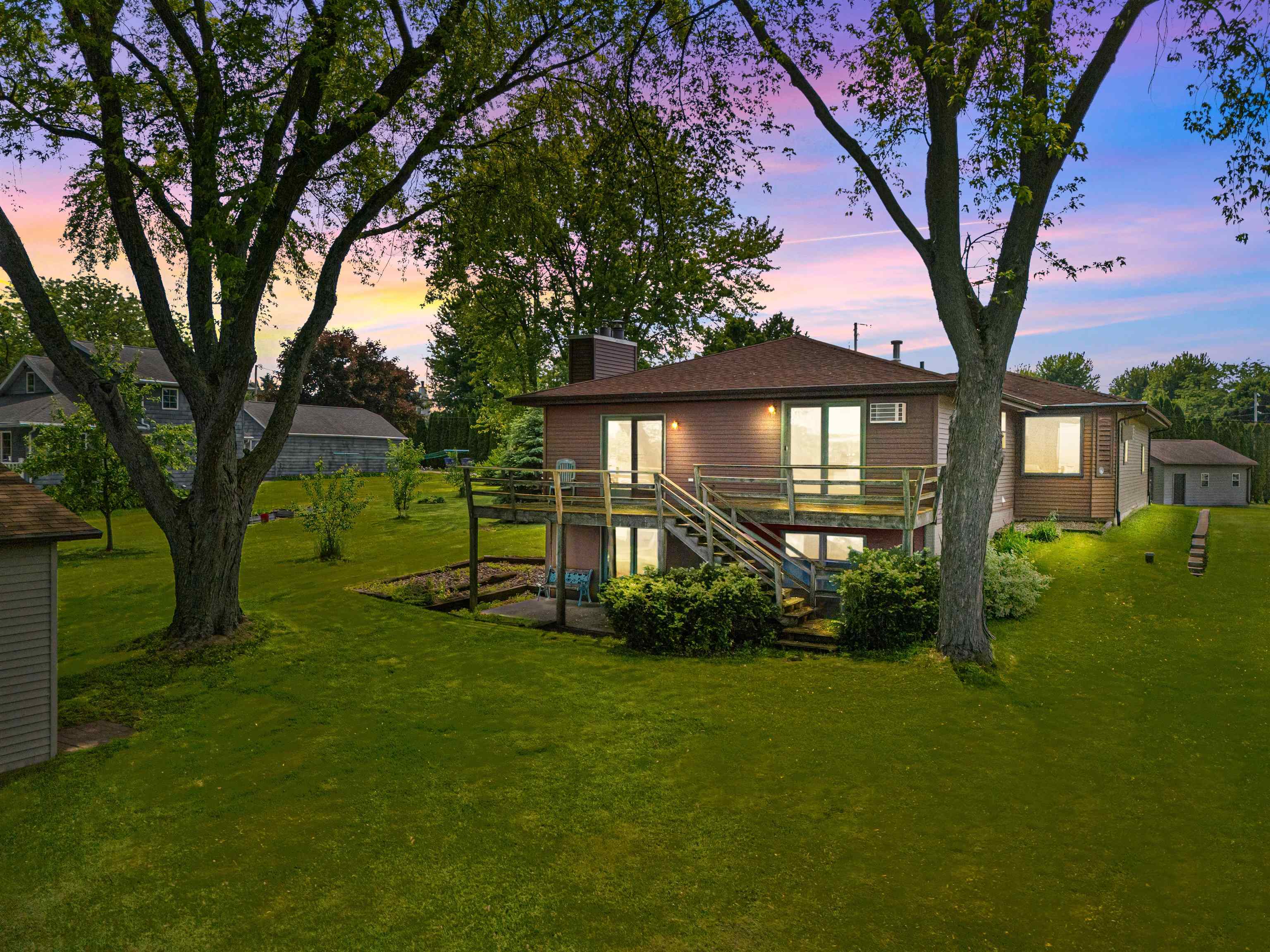 6352 Black Wolf Point Lane  Oshkosh WI 54902 photo