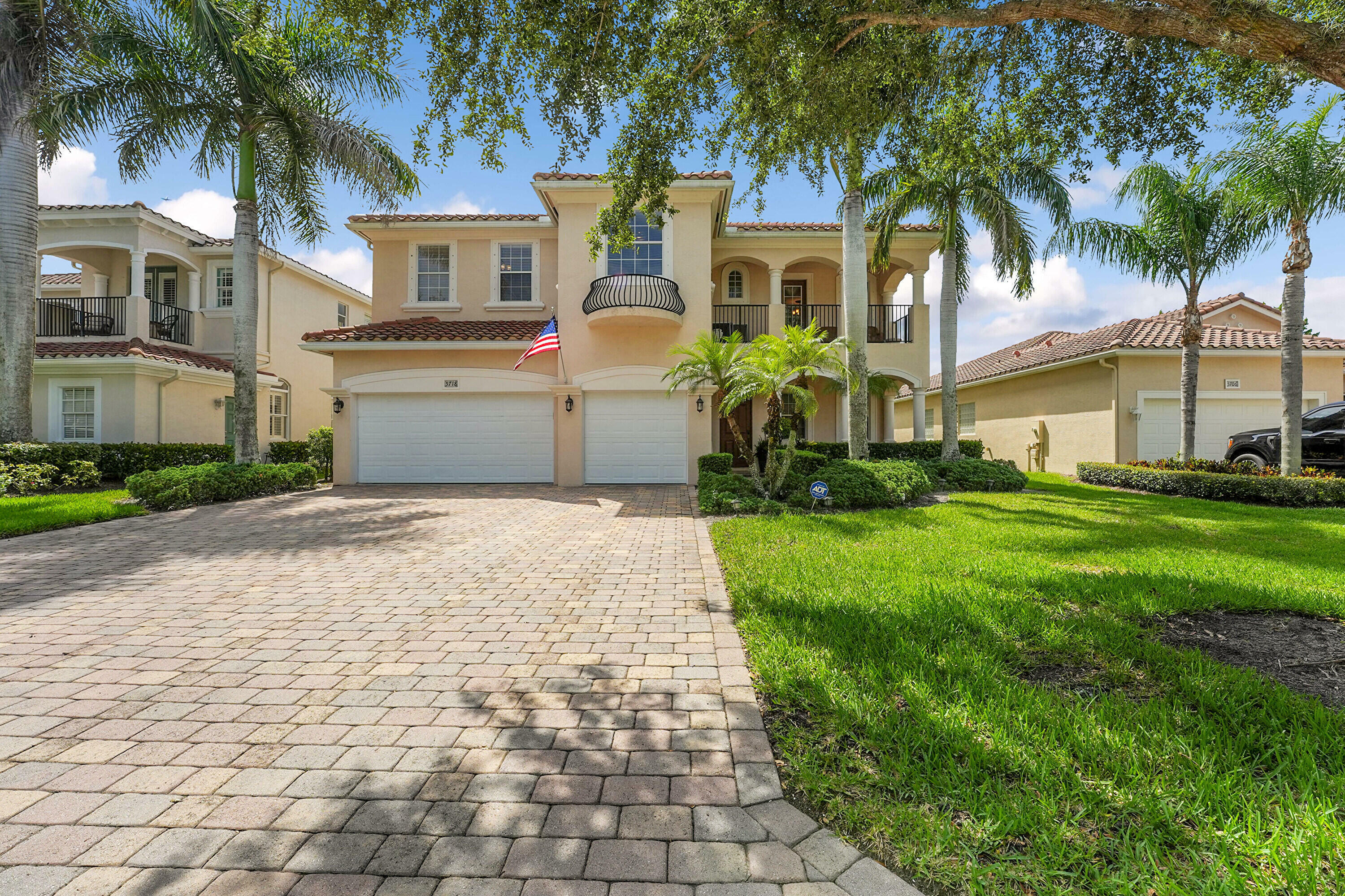 Property Photo: 5718 SW Bald Eagle Drive FL 34990