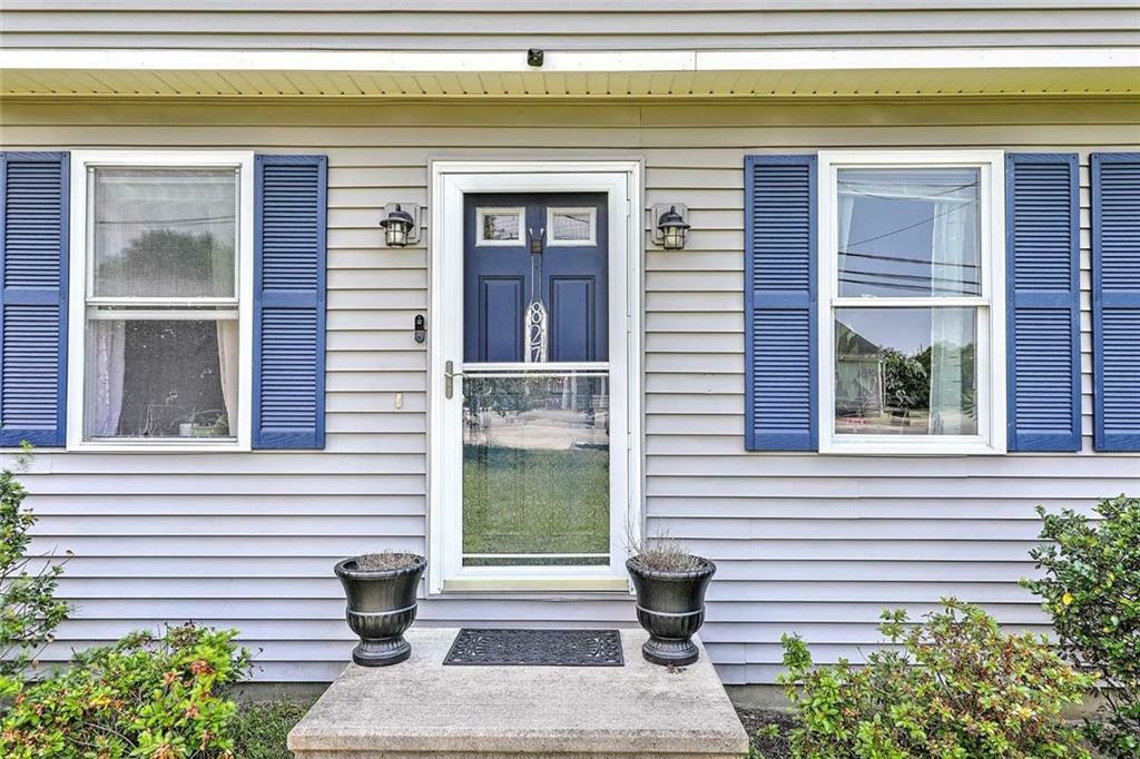 Property Photo: 827 Anthony Road RI 02871