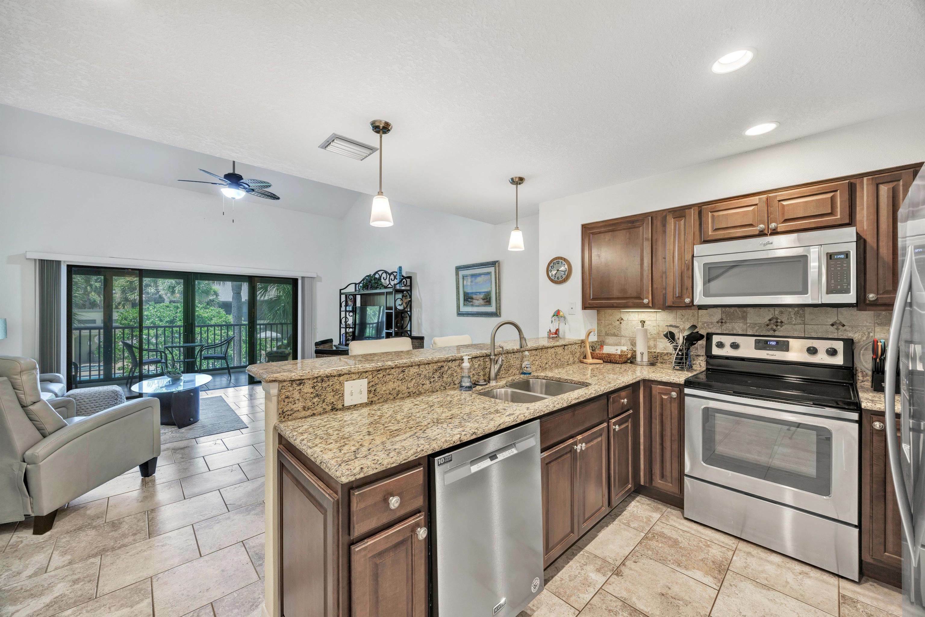 Property Photo: 99 Village Del Prado Cir FL 32080