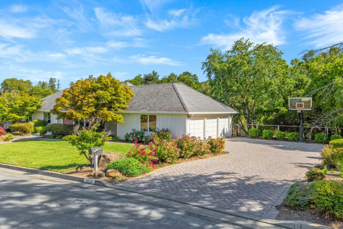 Property Photo: 14231 Short Hill Court CA 95070