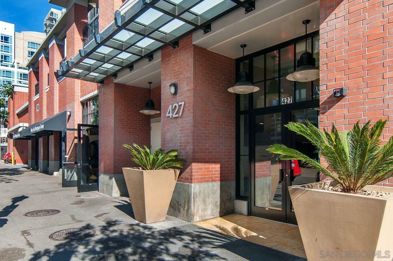 Property Photo: 427 9th Ave 307 CA 92101