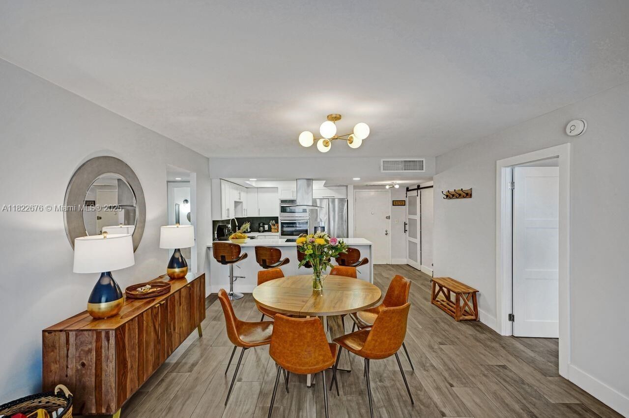 Property Photo: 600 Three Islands Blvd 615 FL 33009