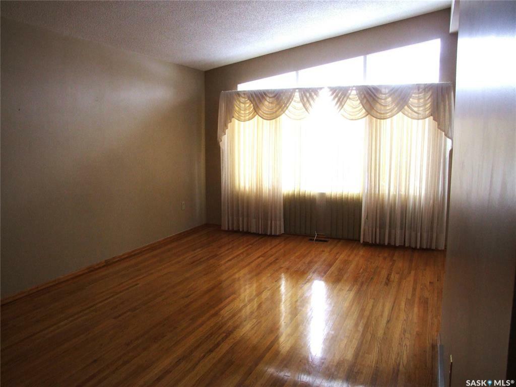 Property Photo: 449 Pacific Drive SK S0N 0H0