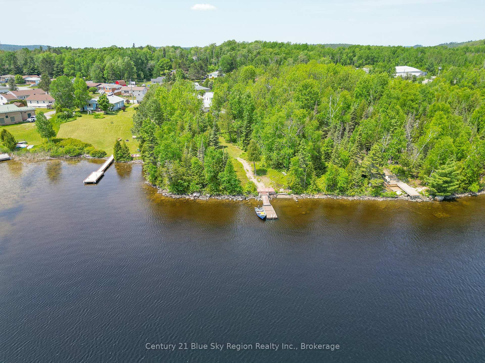 Property Photo: 69 Spruce Drive ON P0H 2H0
