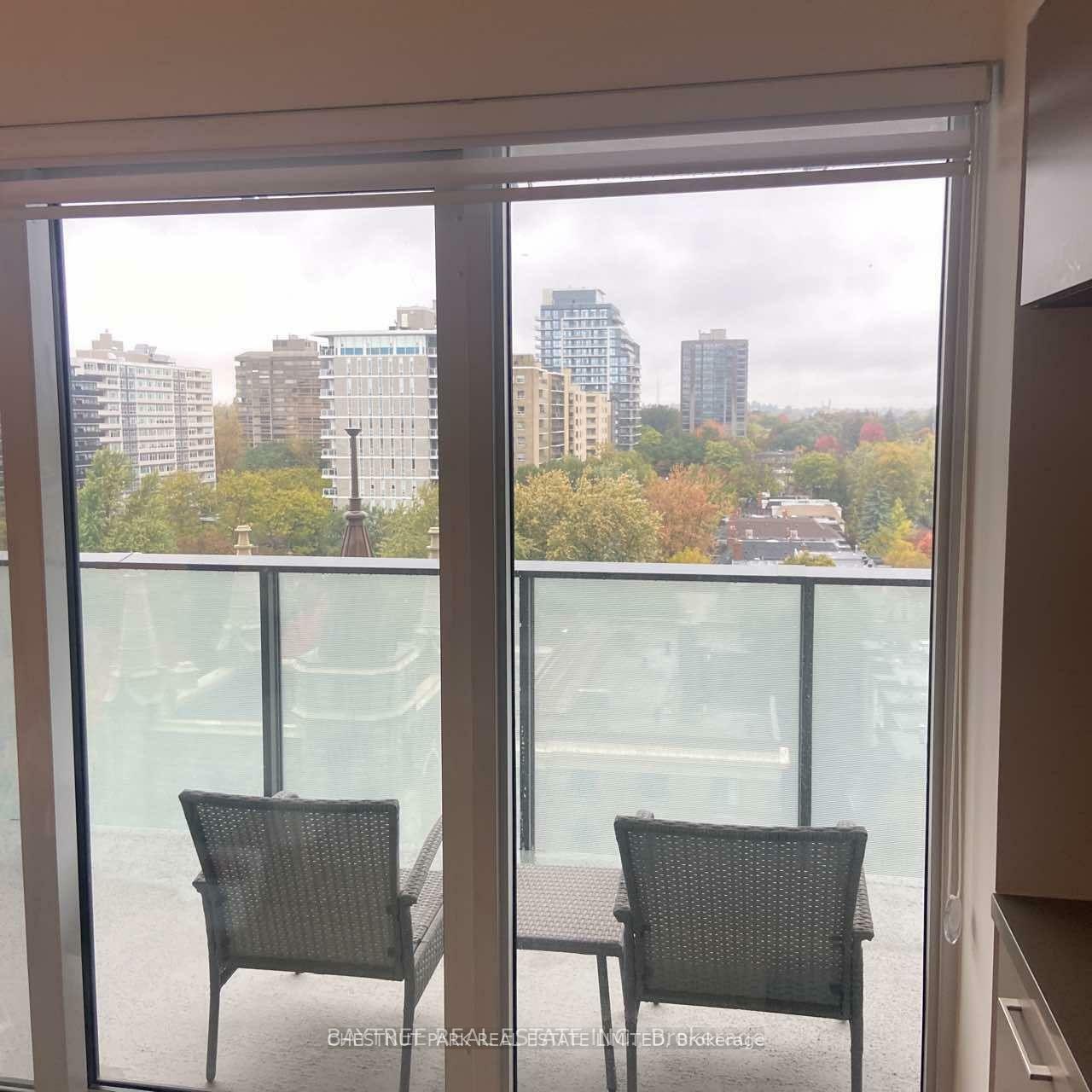 Property Photo: 99 Foxbar Road 1107 ON M4V 2G5