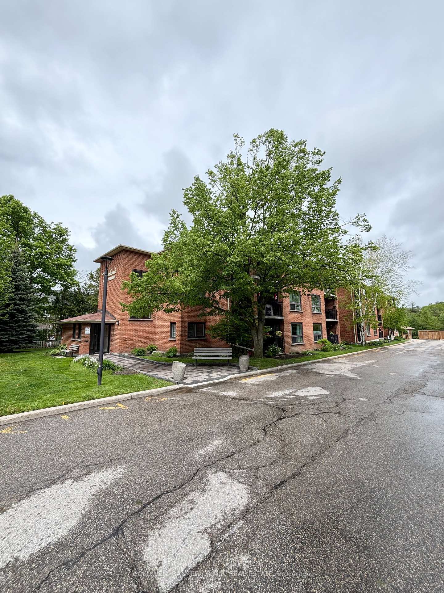 Property Photo: 219 Main Street N 103 ON L9P 1C4
