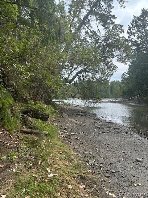 Property Photo: 77 Pilkey Point Rd BC V0R 2Y0