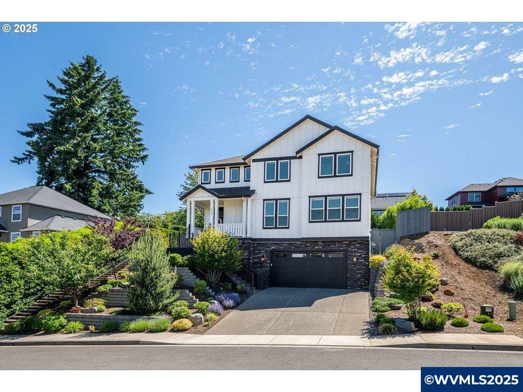 Property Photo: 840 Chikamin Lp OR 97381