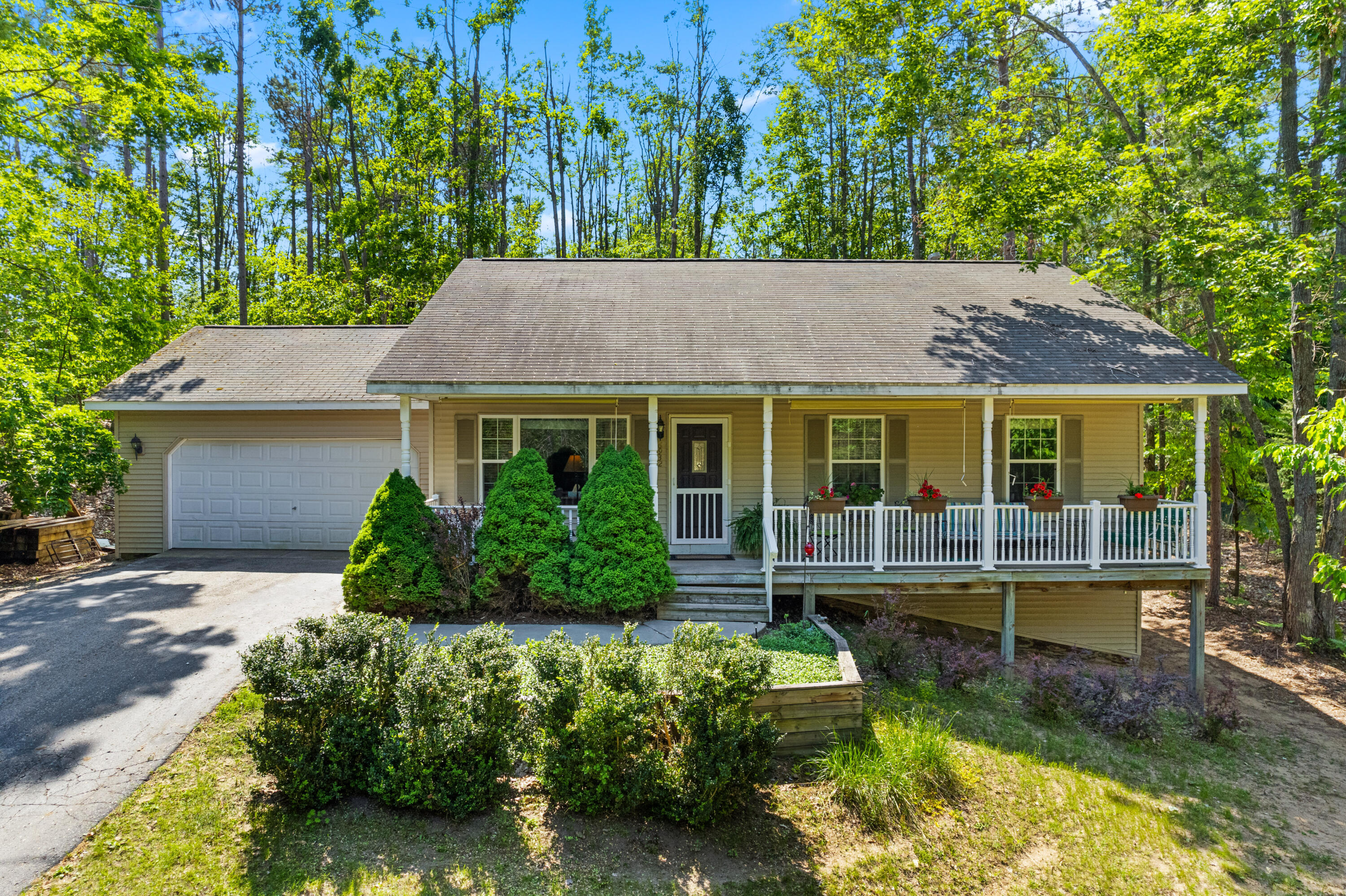 Property Photo: 6932 Pheasant Run MI 49735