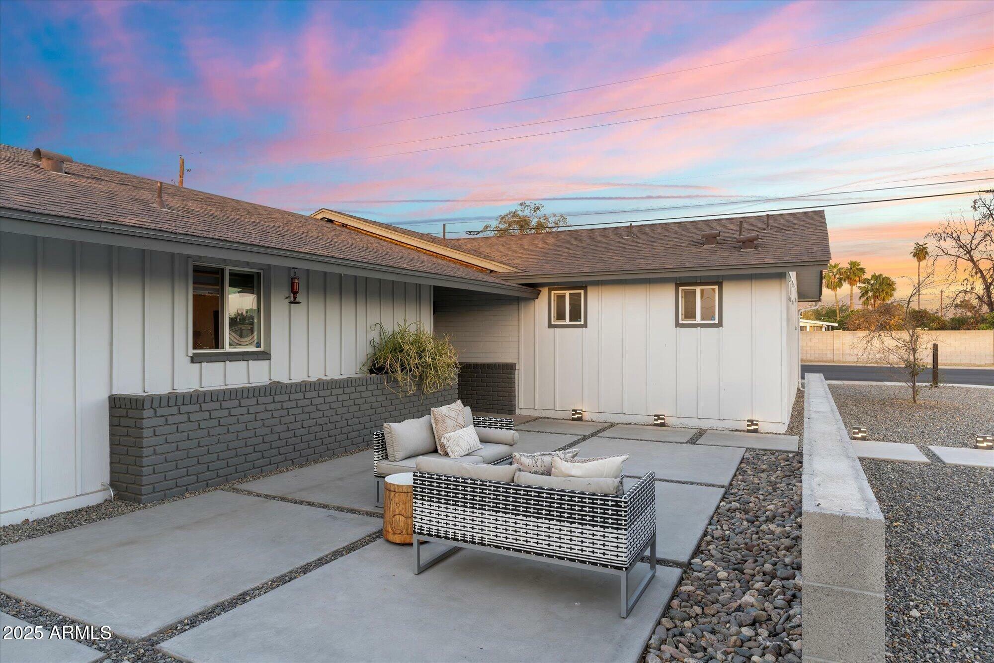 Property Photo: 1744 E Luke Avenue AZ 85016