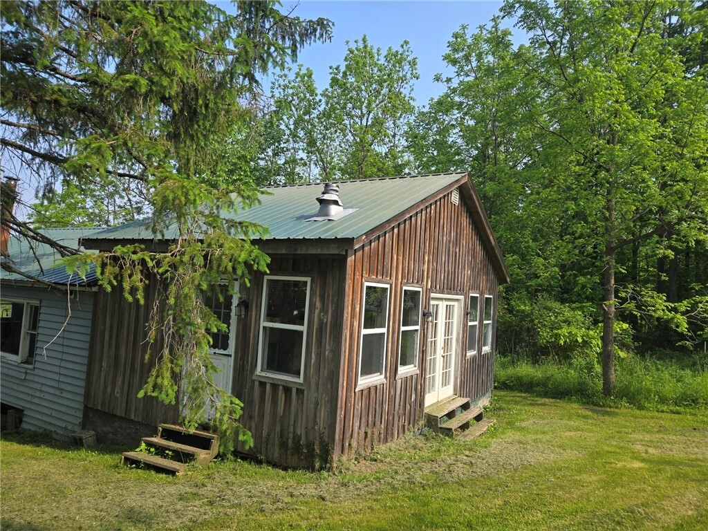 Property Photo:  7833 Canadice Road  NY 14560 