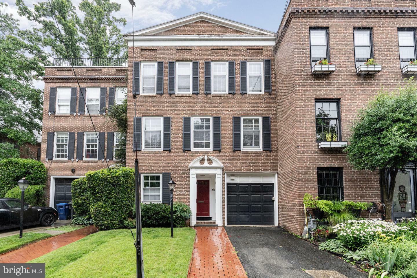 Property Photo: 2909 Garfield Street NW DC 20008