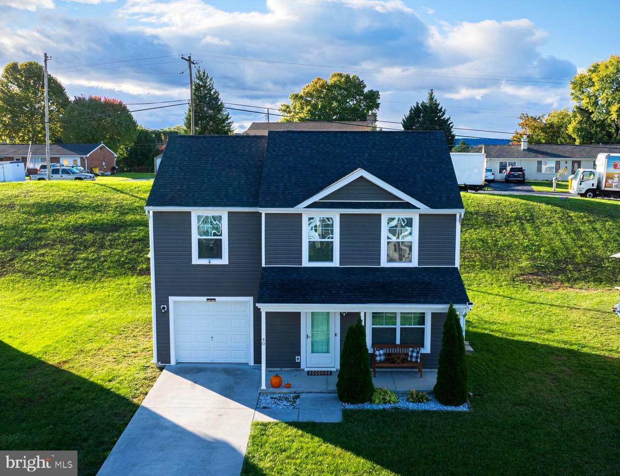 Property Photo:  40 Betts Way  WV 25404 