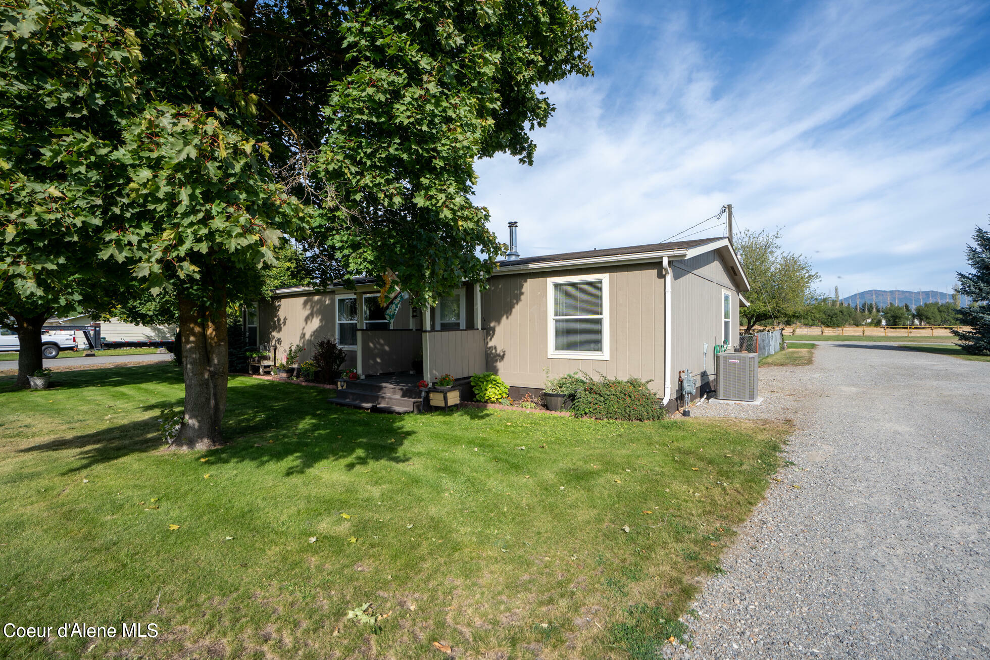Property Photo: 13559 W Prairie Ave ID 83854