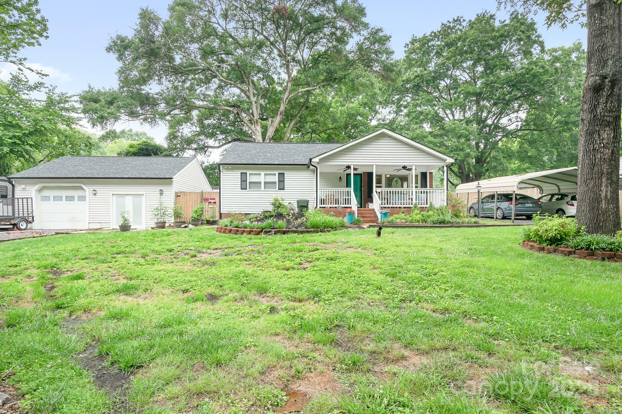 Property Photo: 2279 Cedar Oak Circle NC 28052
