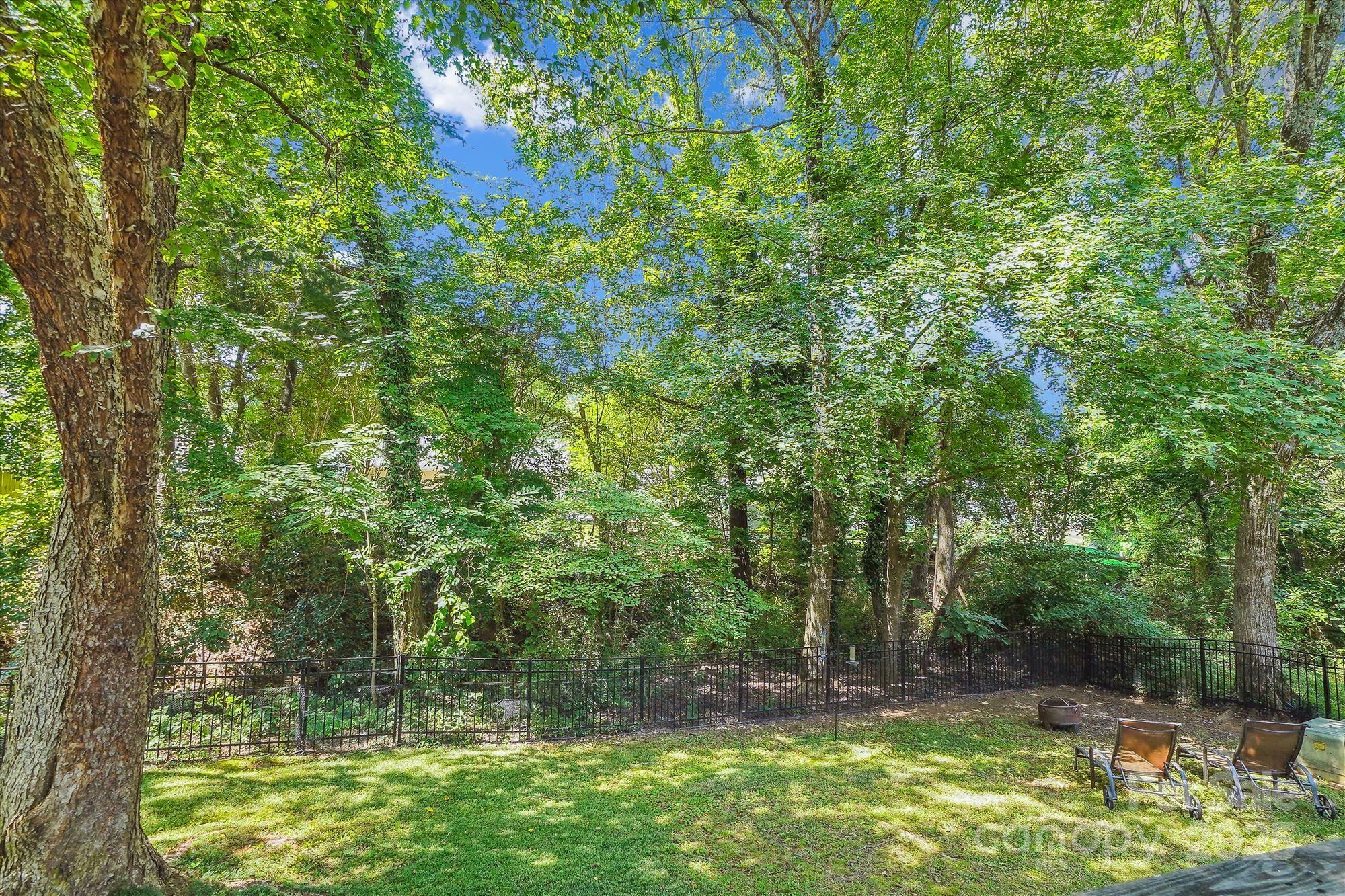 Property Photo:  7217 Rena Mae Lane  NC 28227 
