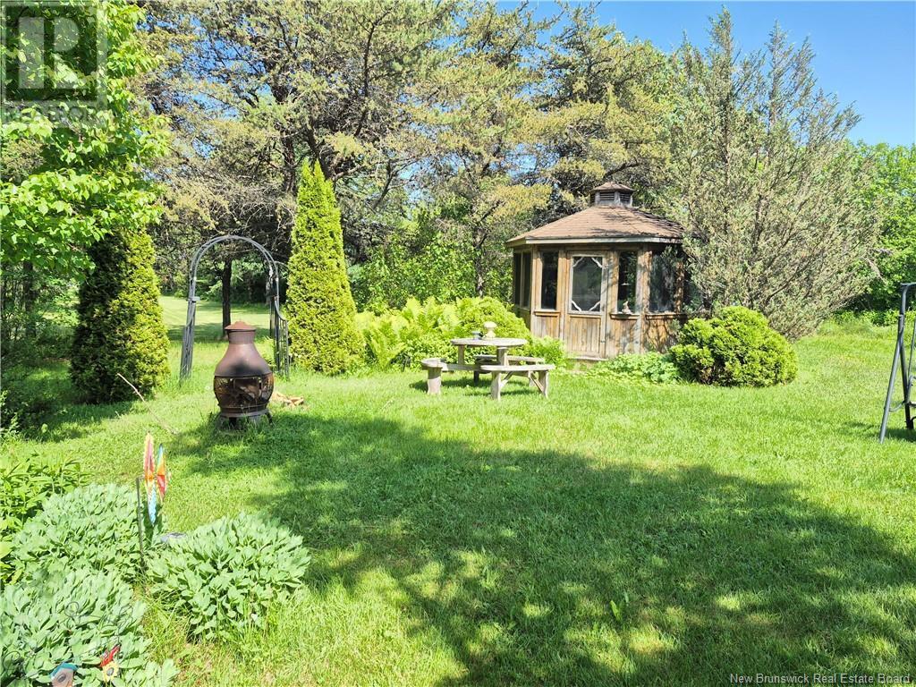 Property Photo: 743 Rue Principale NB E8J 1C8