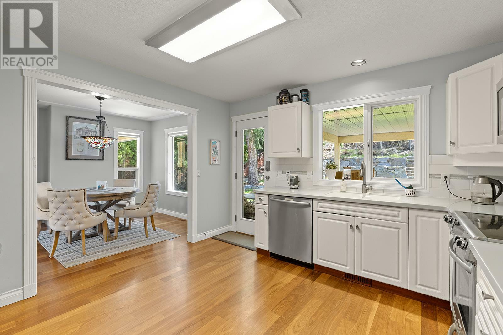 Property Photo: 442 Curlew Drive BC V1W 4L2