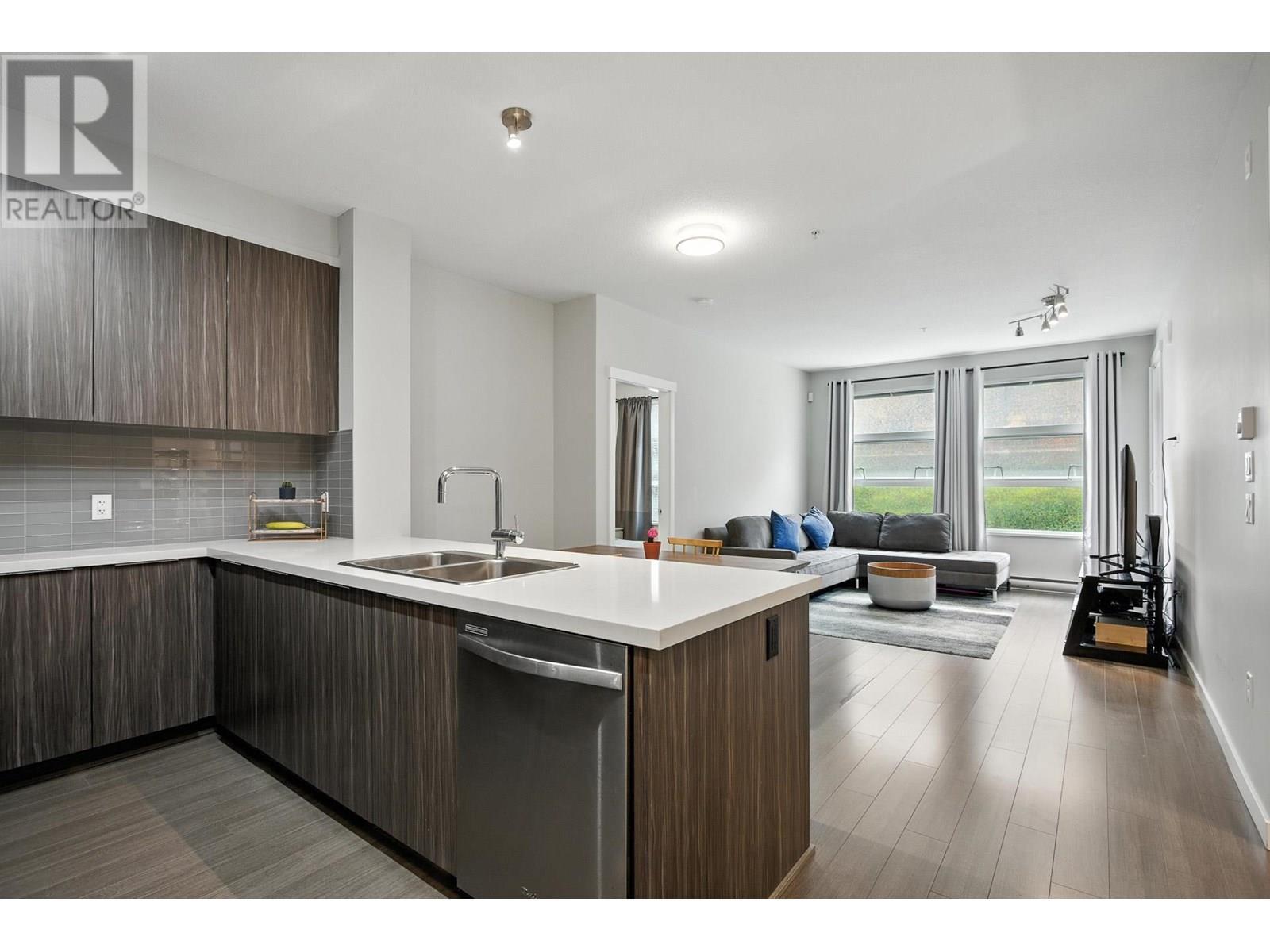 Photo de la propriété:  607 Cottonwood Avenue 104  BC V3J 0H1 