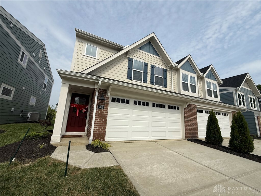Property Photo: 1637 Autumn Spice Place OH 45305
