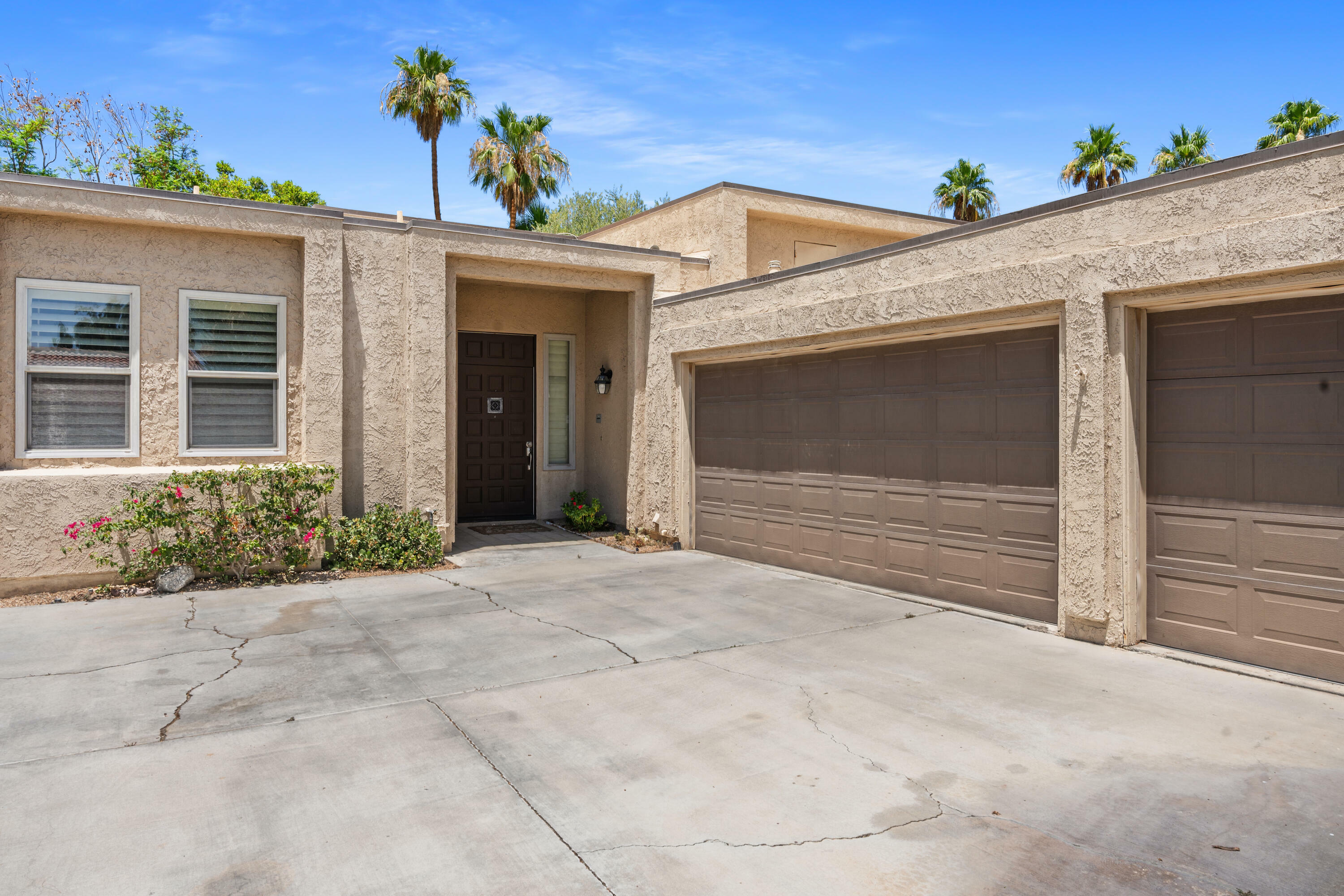 Property Photo:  30 San Juan Drive  CA 92270 