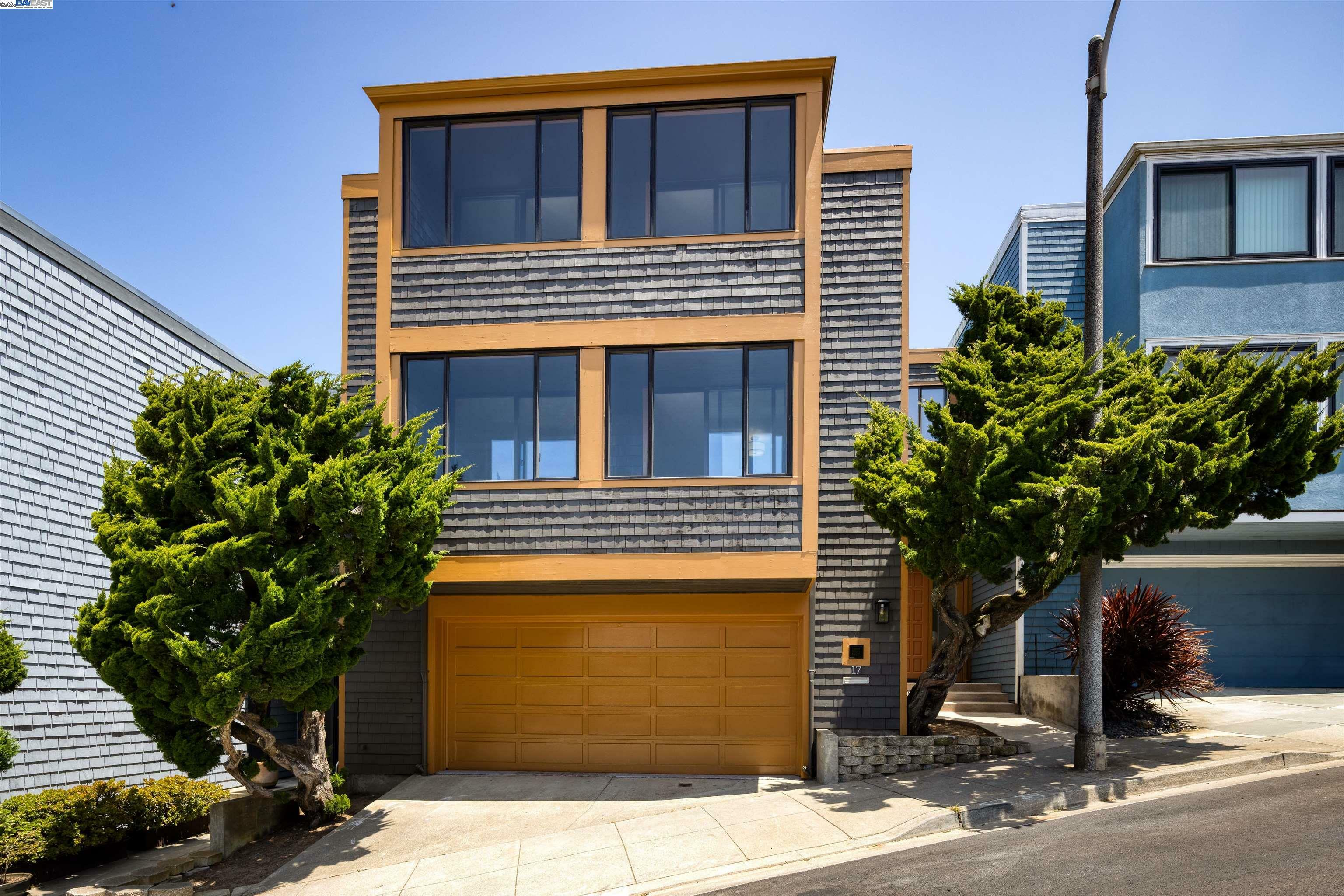 17 Ora Way  San Francisco CA 94131 photo