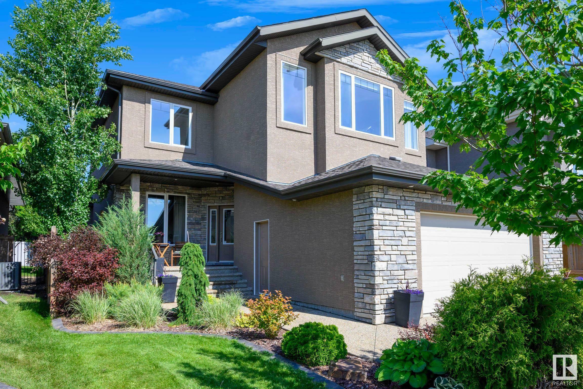 Property Photo: 77 Nadine Way AB T8N 1C6