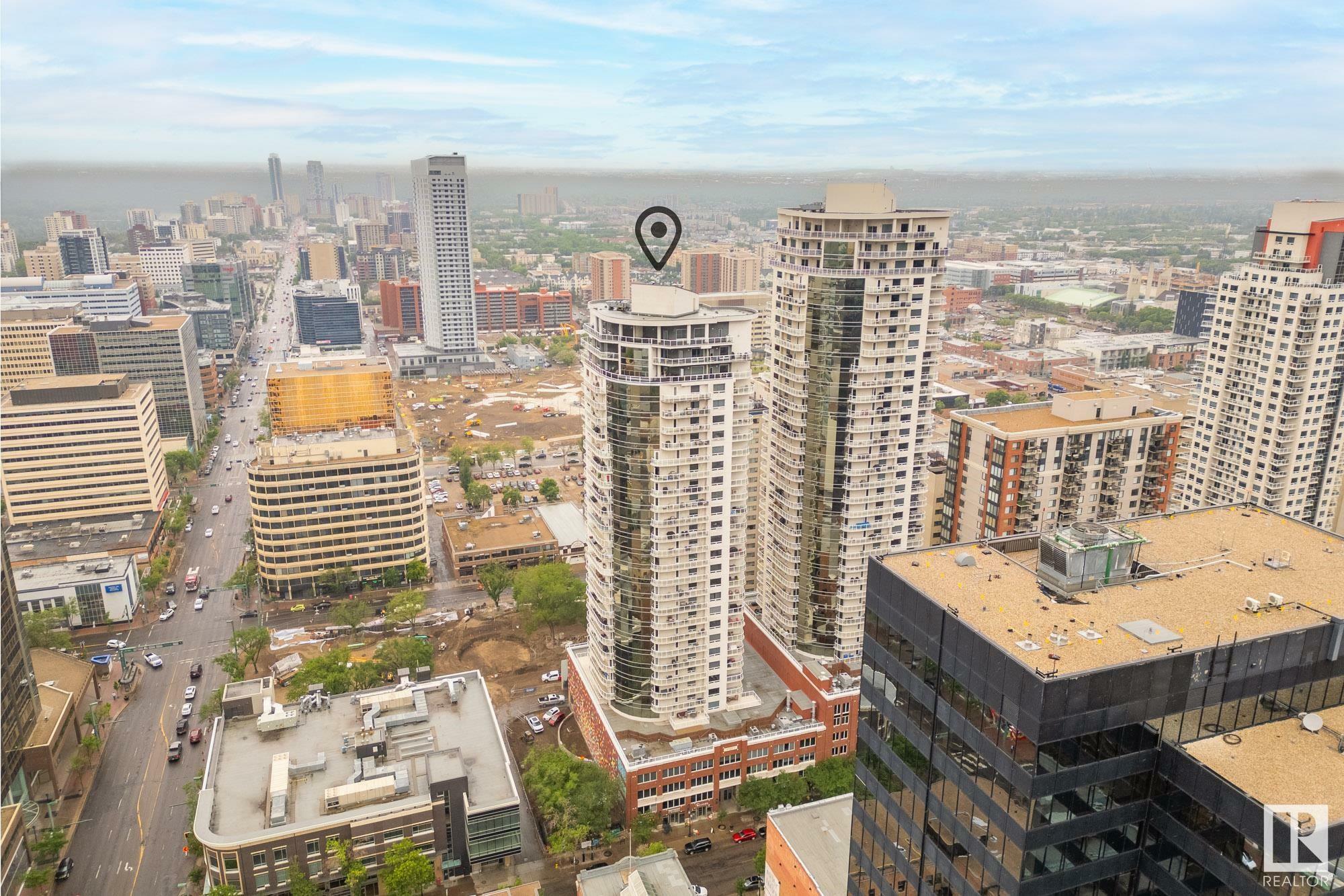 Photo de la propriété: 10136 104 Street NW 2102 AB T5J 0B5