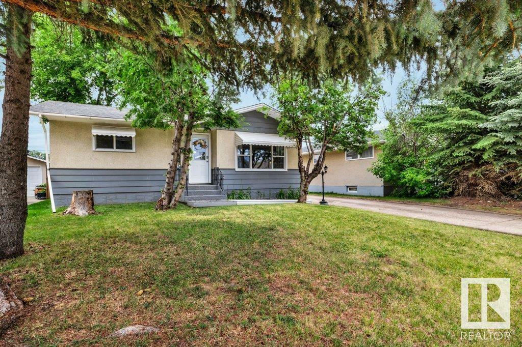 Property Photo: 4017 52 St. AB T9A 1N1