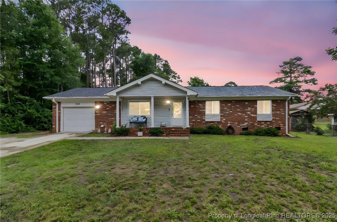 Property Photo:  1214 Andrews Road  NC 28311 