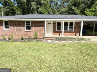 Property Photo:  882 Campbell Road  GA 30014 